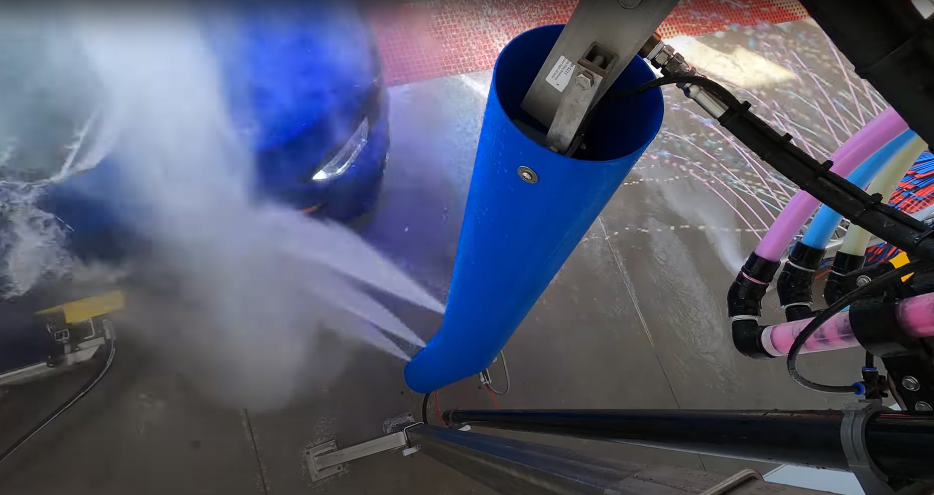 Accutrac® XR Petit Auto Wash Equipment