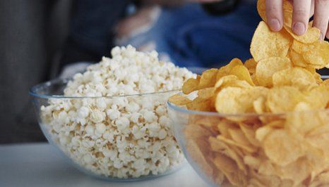Your guests are guaranteed to be attracted to the scent of fresh popcorn as soon as they arrive at the event