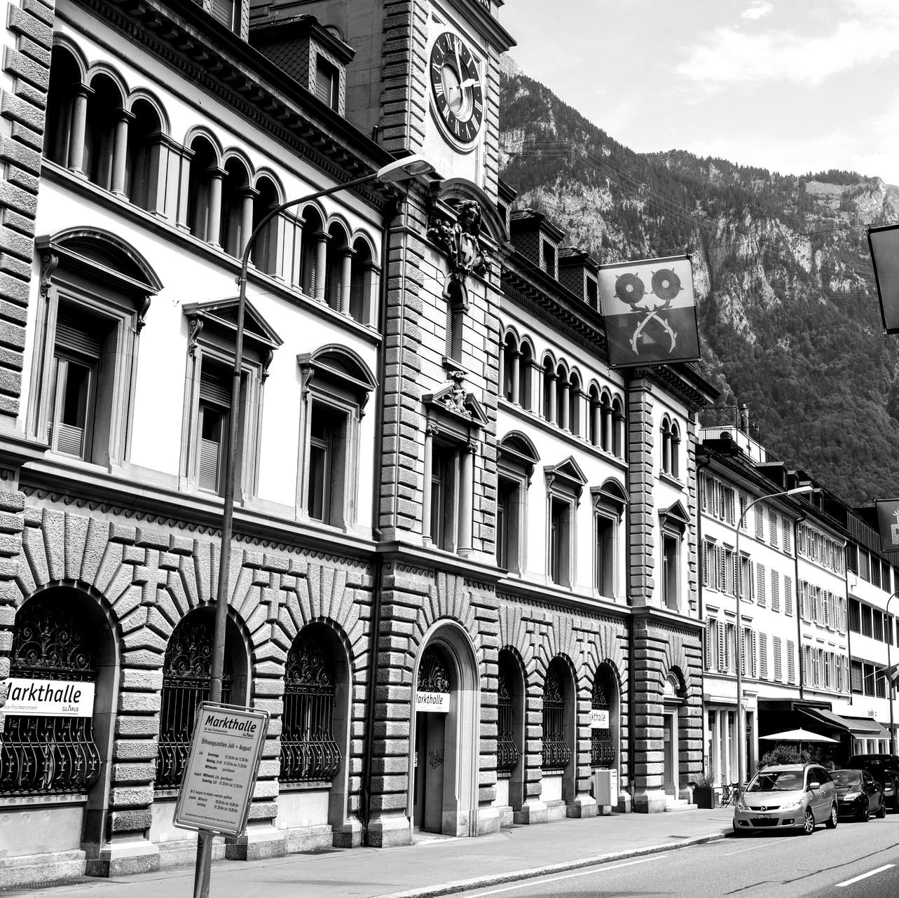 Foto der Markhalle Glarus für die Seite Webdesign Glarnerland