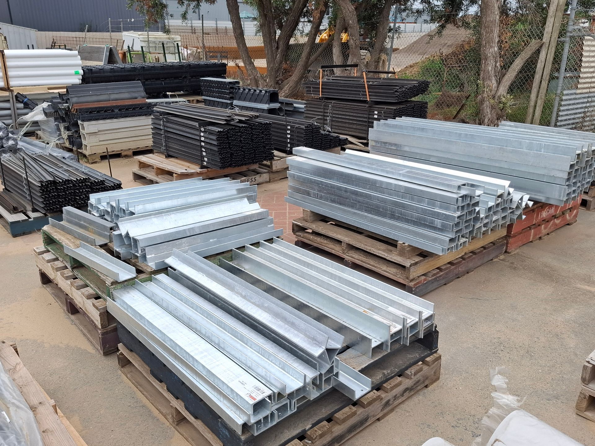 Workers Pouring Cement Mix – South Geelong – Barry Medew Building Supplies