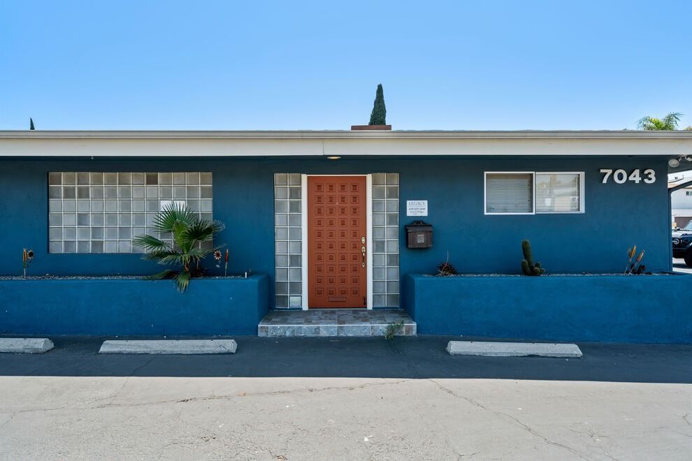 A church with a cross on the front of it