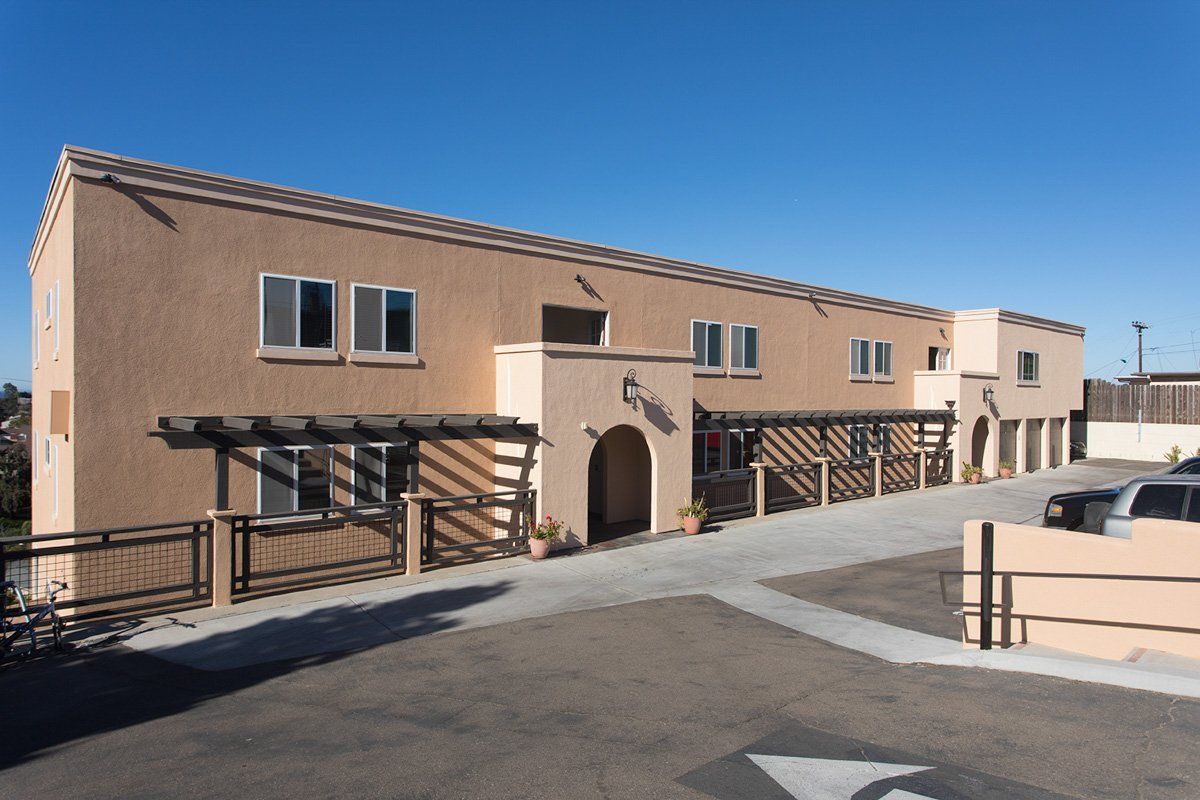 3710 Yonge St Exterior | Seaview Terrace