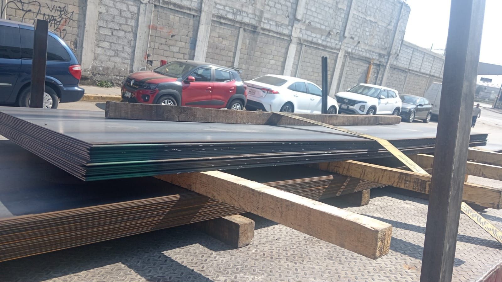 ACEROS Y PERFILES LUMER