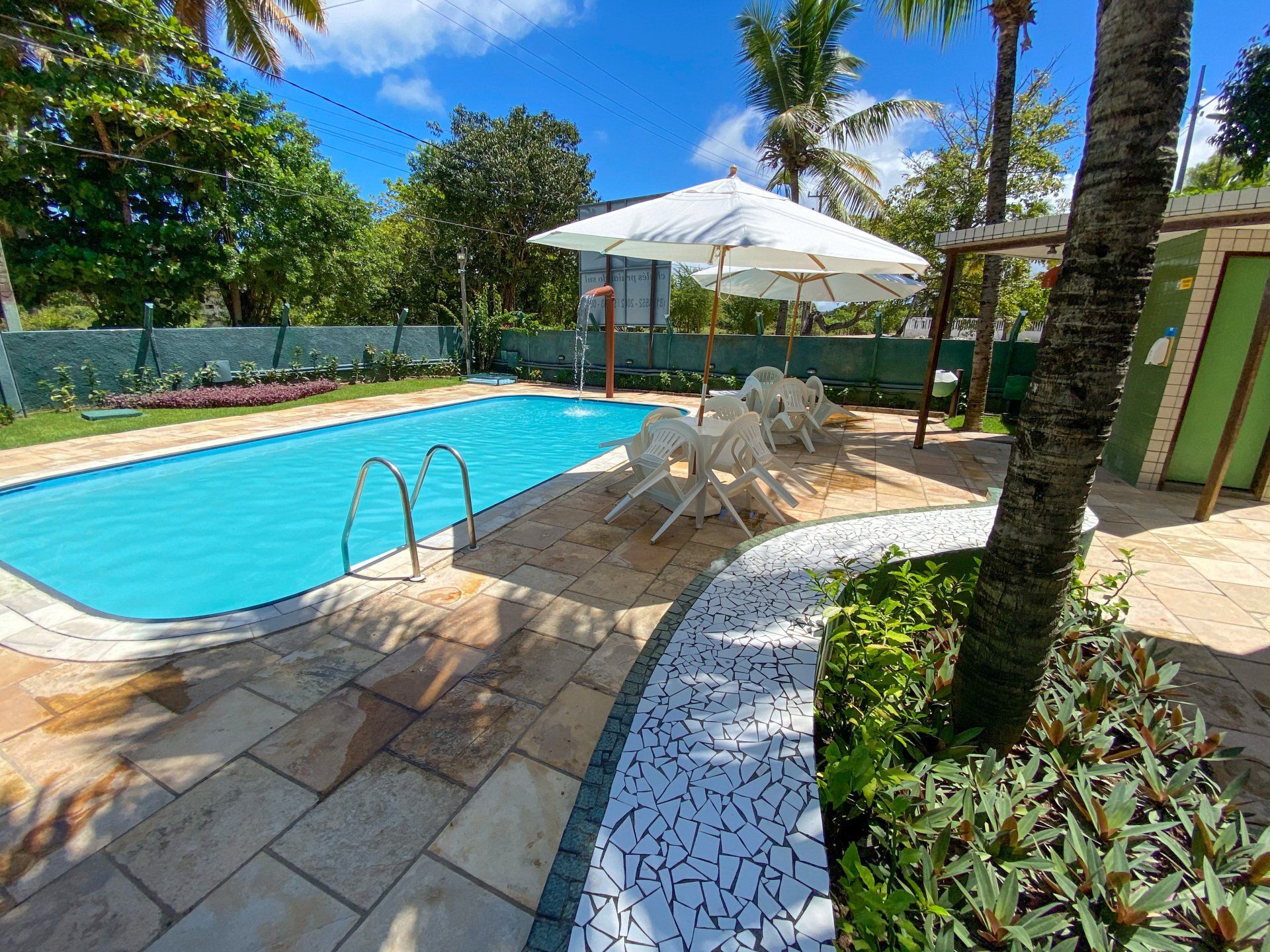 piscina Pousada Chalés Praias do Sul