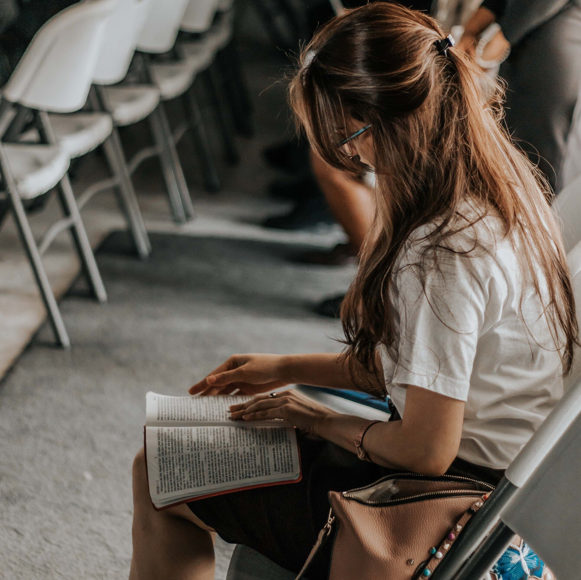 image of girl reading bible
