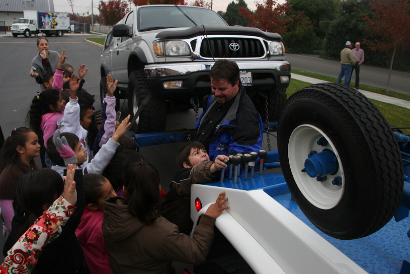 Wheel Lift Towing Services | Anderson's Towing