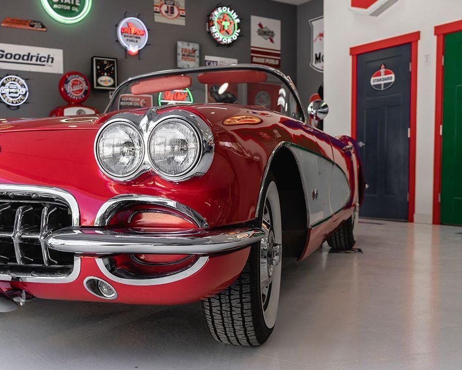 Classic car on Garagewerx epoxy garage floor Plano TX