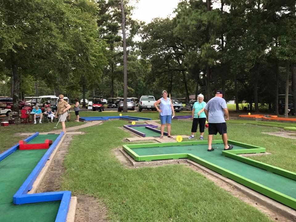 Westwood Shores Mini Golf