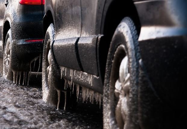 Cars in the Cold Temp