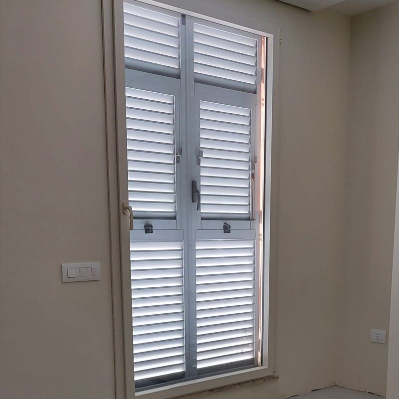 installazione persiane Genova