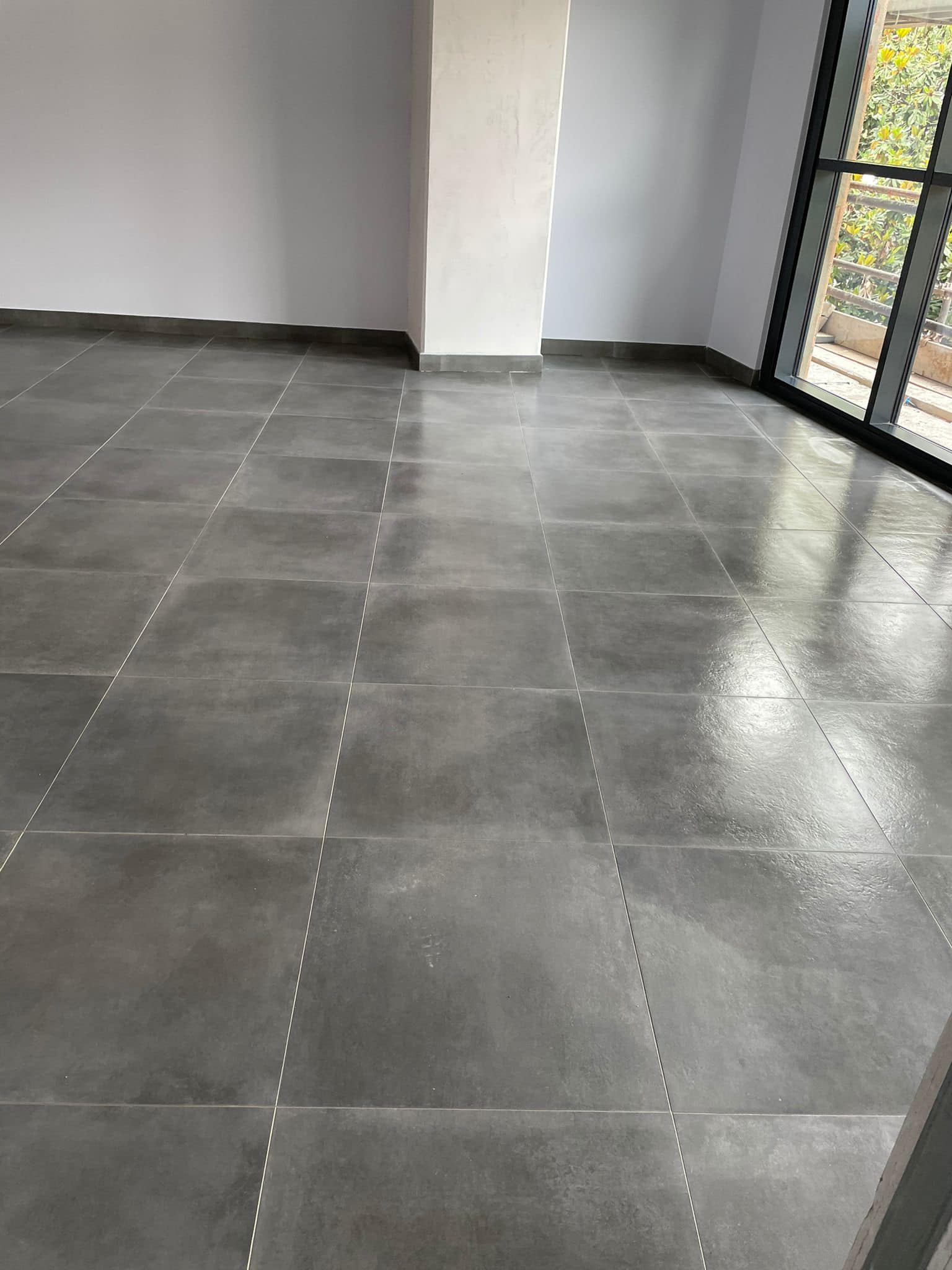 pulizia pavimenti e superfici