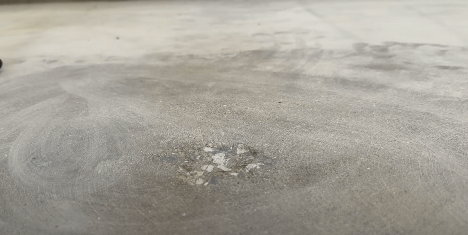 Repairing a concrete crack in the city Blaine
