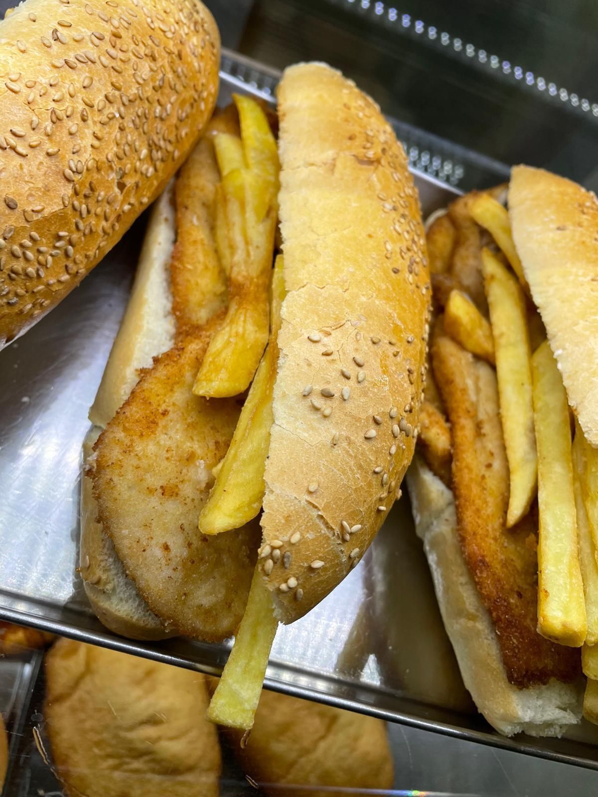 rosticceria salata con formaggio