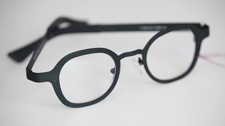 Flat and Black Eyeglass | Cincinnati, OH | York Vision International