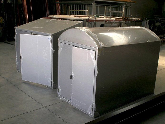 lavorazione scatole in lamiere