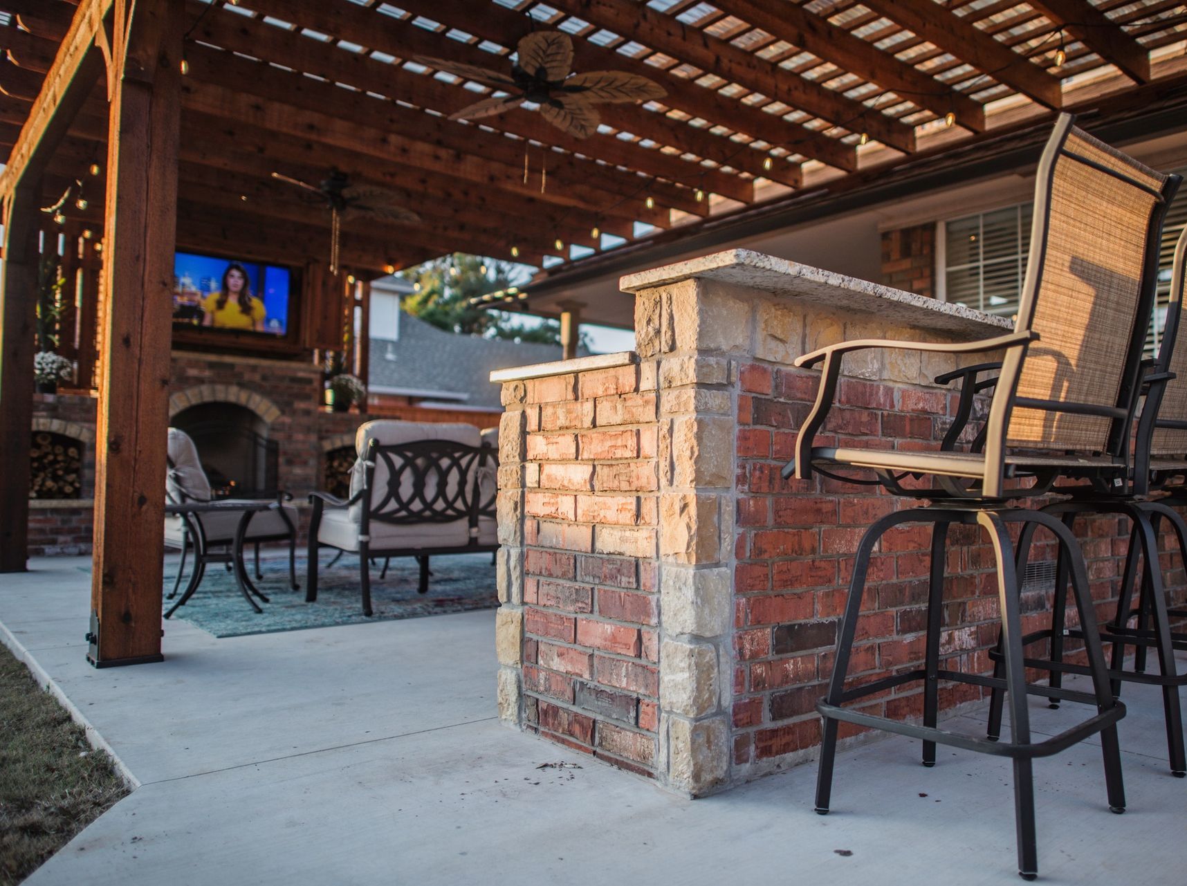 outdoor living area