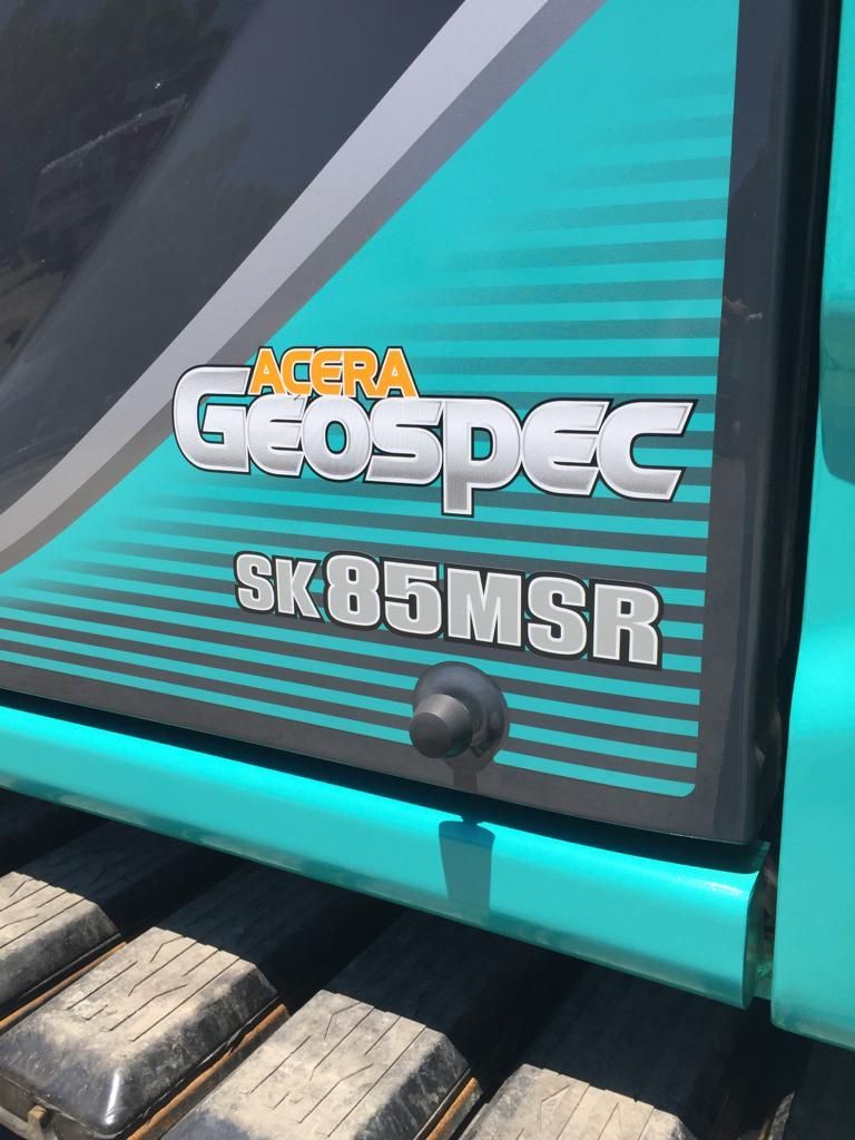 The word geospec is on the side of a vehicle