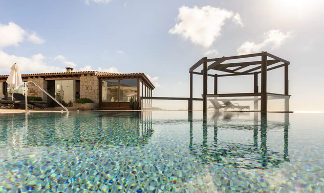 Retreats in Tenerife page with beautiful picture