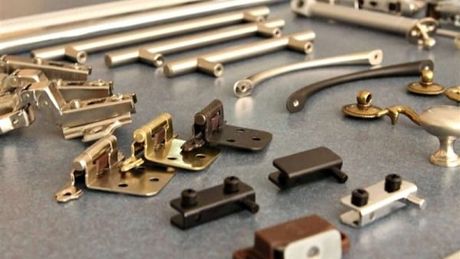  LEDA MADERAS Y HERRAJES