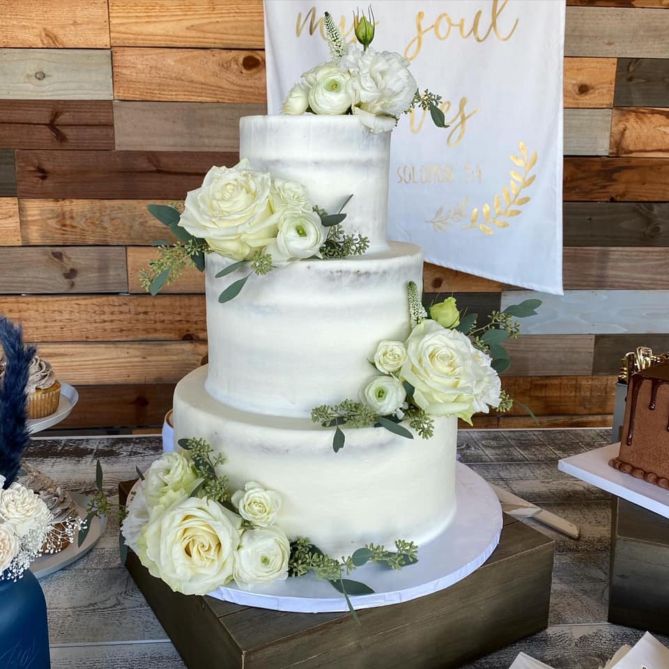 Custom Cakes | Crowley, TX