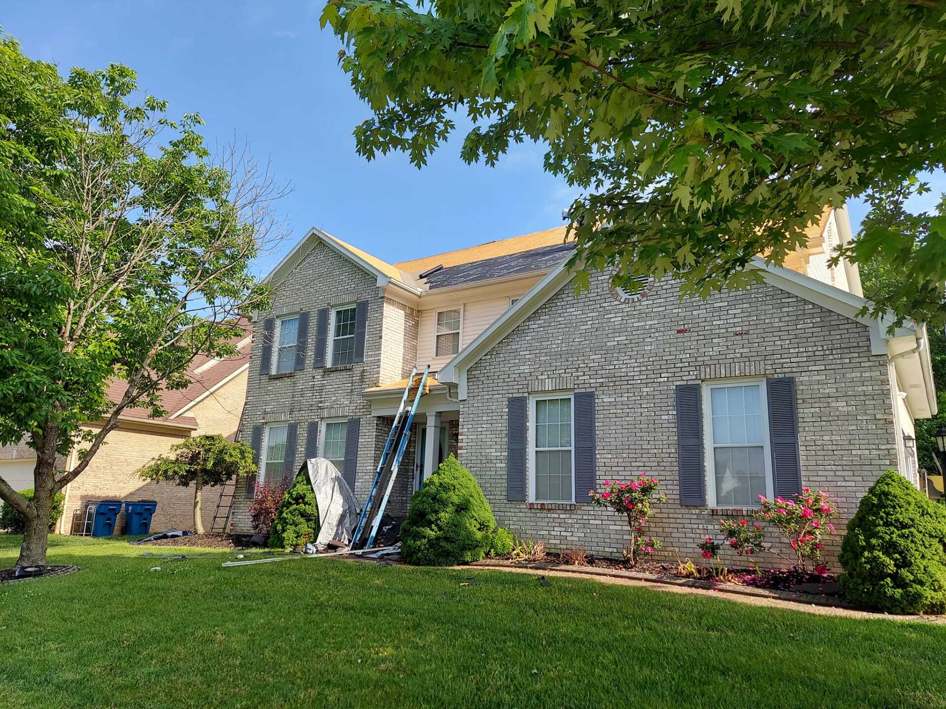 roofing experts in Lousiville Integrity Roofing