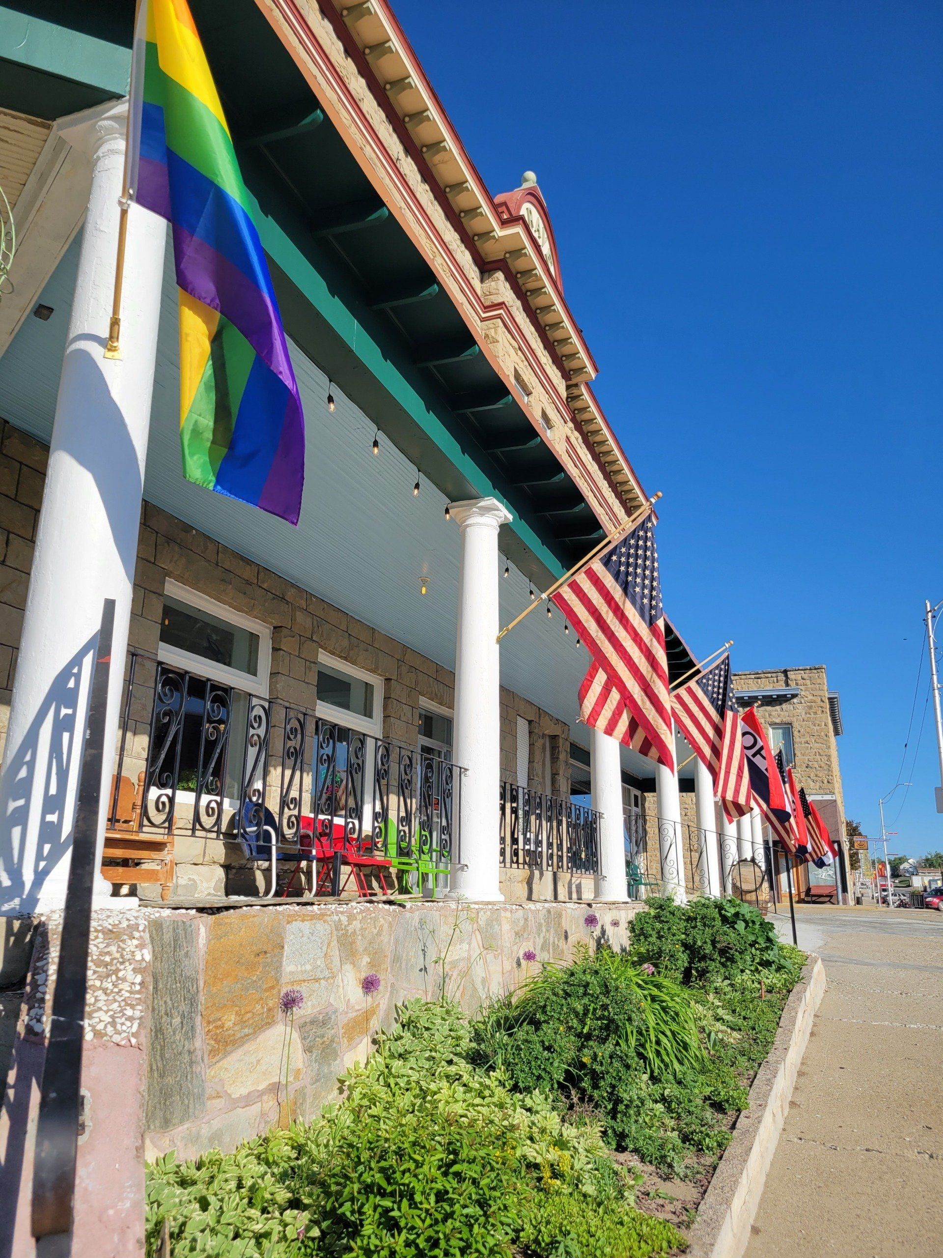 graves hotel
