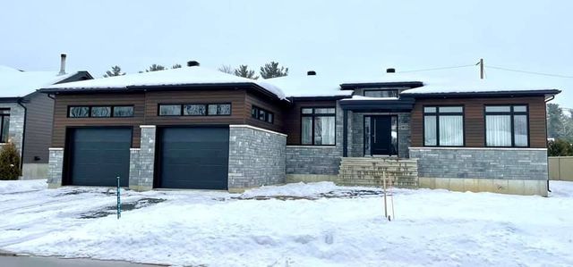 Construction Fré-Jean et Fils 2023 Inc. - Construction neuve - Agrandissement photo 7