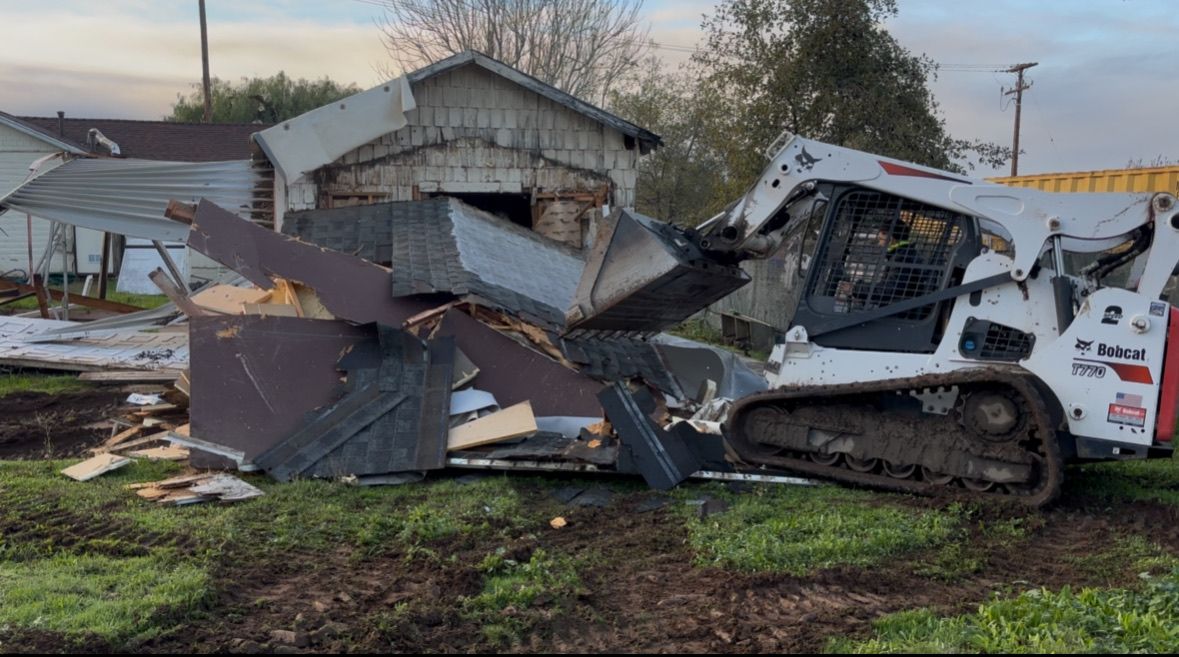 Backyard garage demolition and removal in Yucaipa California