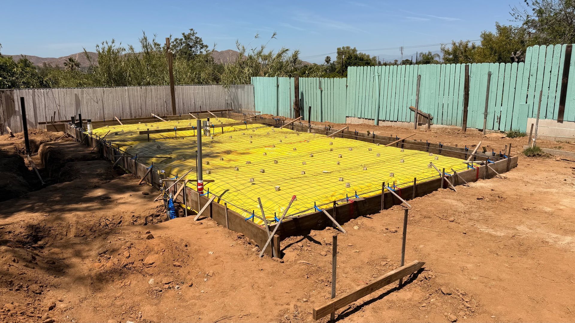 ADU foundation and slab reinforced with rebar, sand under vapor barrier in West Covina California