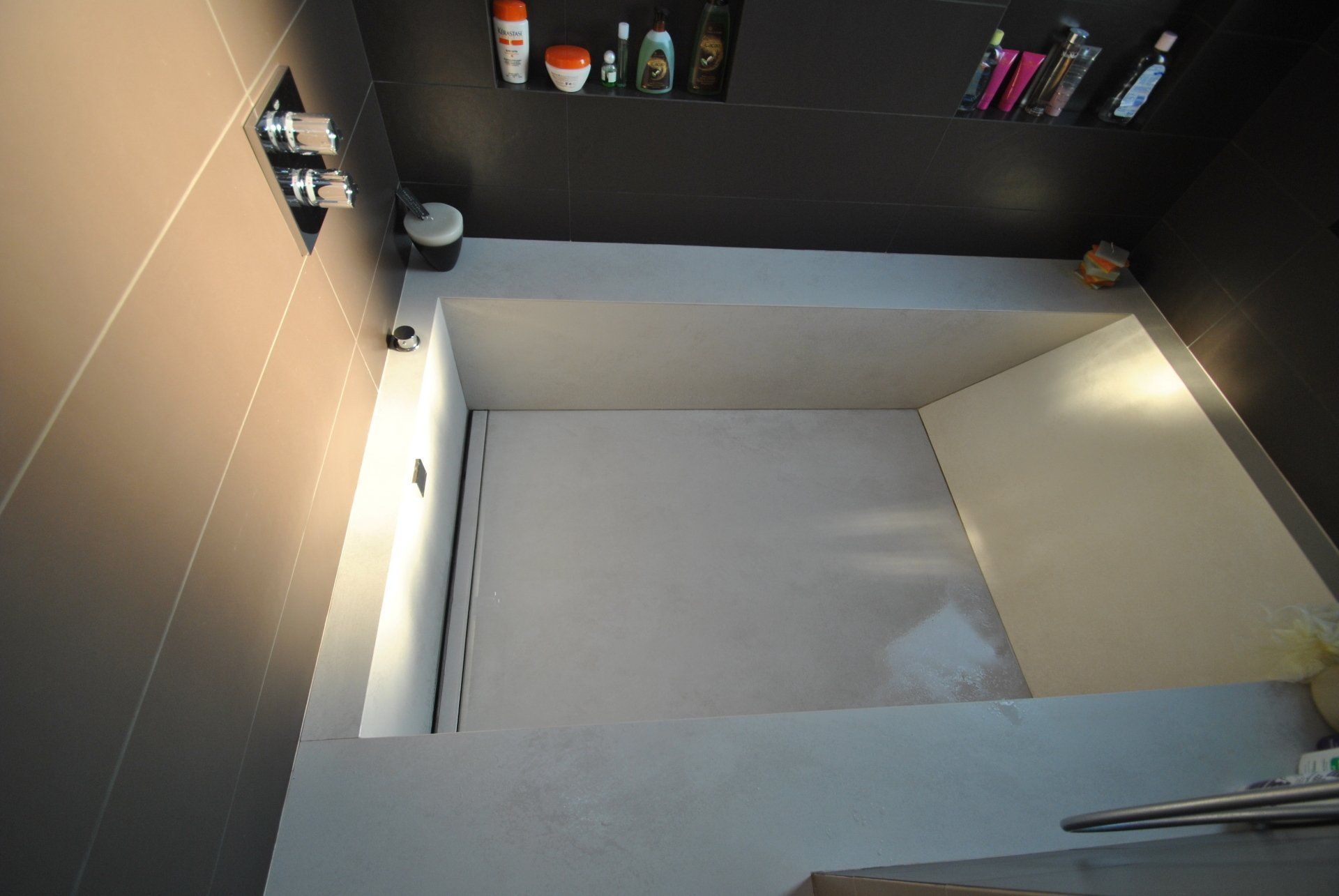 vasca su misura, vasca personalizzata, milano, bagno personalizzato, spa in casa