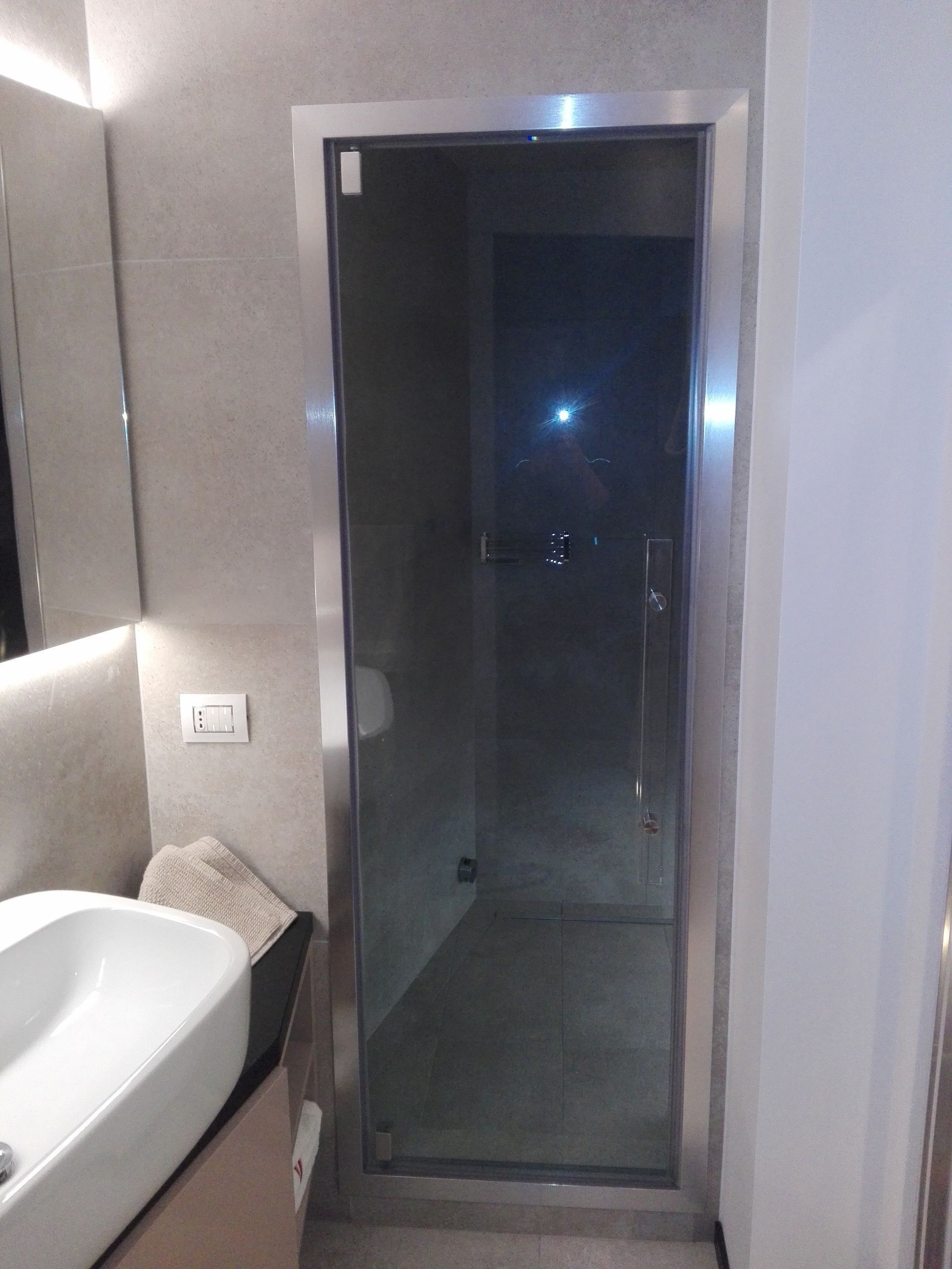 doccia su misura, doccia personalizzata, milano, bagno personalizzato, spa in casa