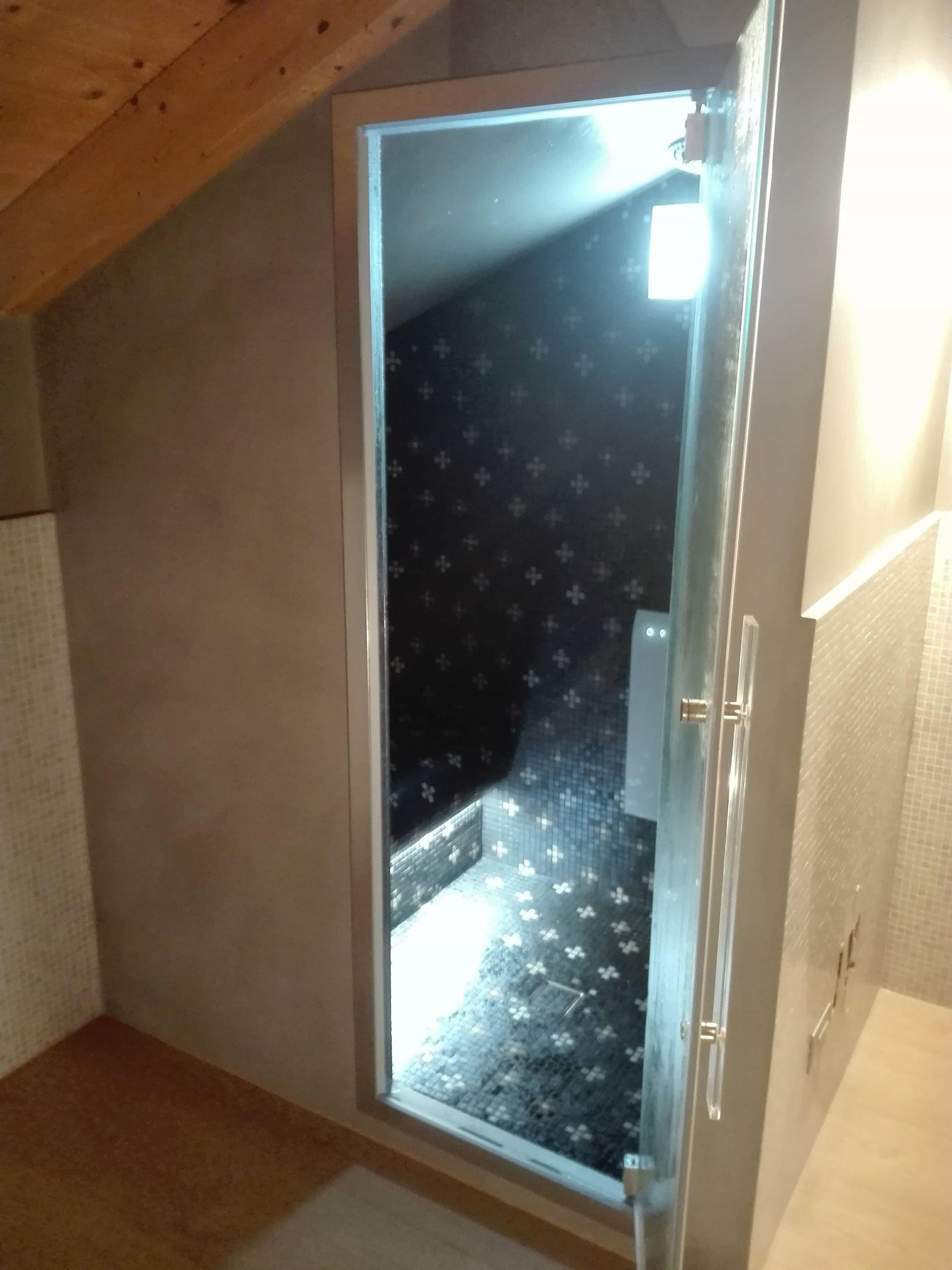 doccia su misura, doccia personalizzata, milano, bagno personalizzato, spa in casa