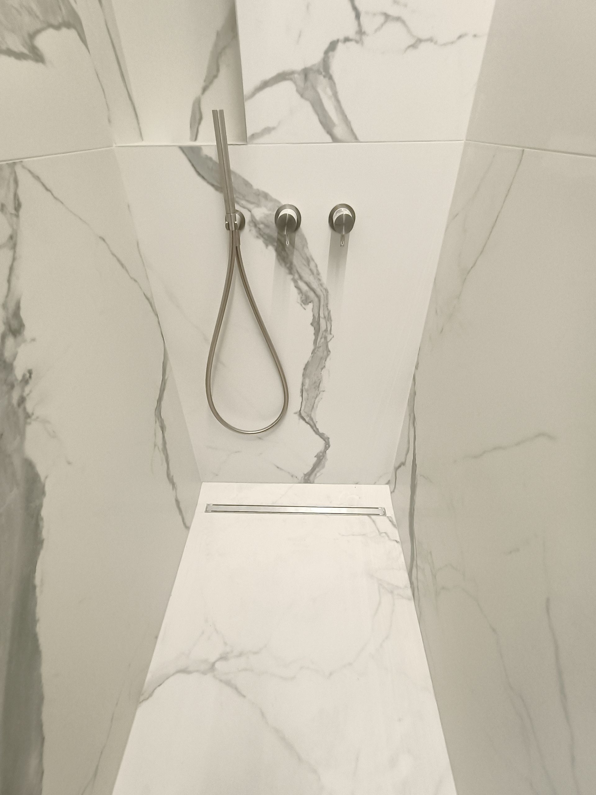 doccia su misura, doccia personalizzata, milano, bagno personalizzato, spa in casa