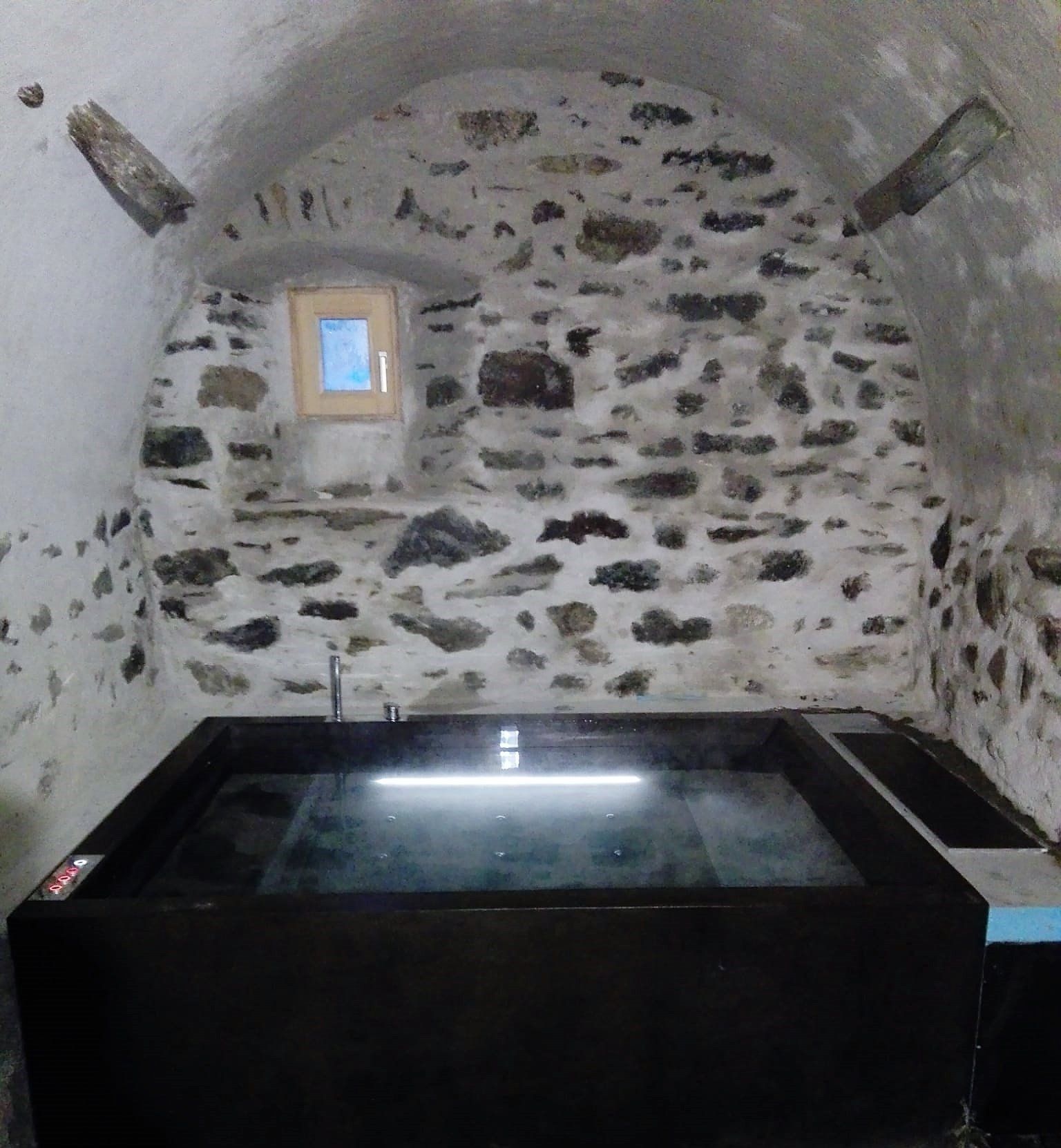 vasca su misura, vasca personalizzata, milano, bagno personalizzato, spa in casa