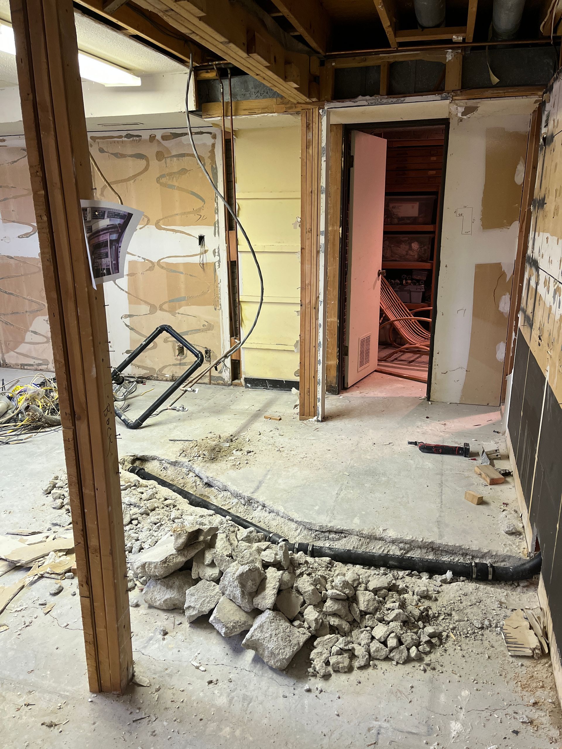 A room in a house that is being remodeled.