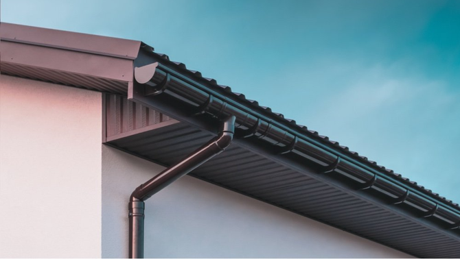 Image showing clean gutters, fascia and soffits