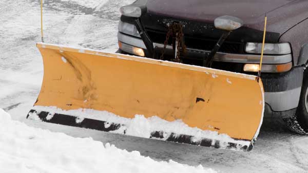 How Much Does Commercial Snow Removal Cost in Milwaukee, WI