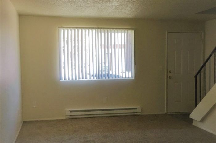 #2 AV TH 2X1 LIVINGROOM