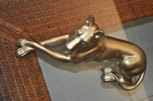 Pantera color bronzo