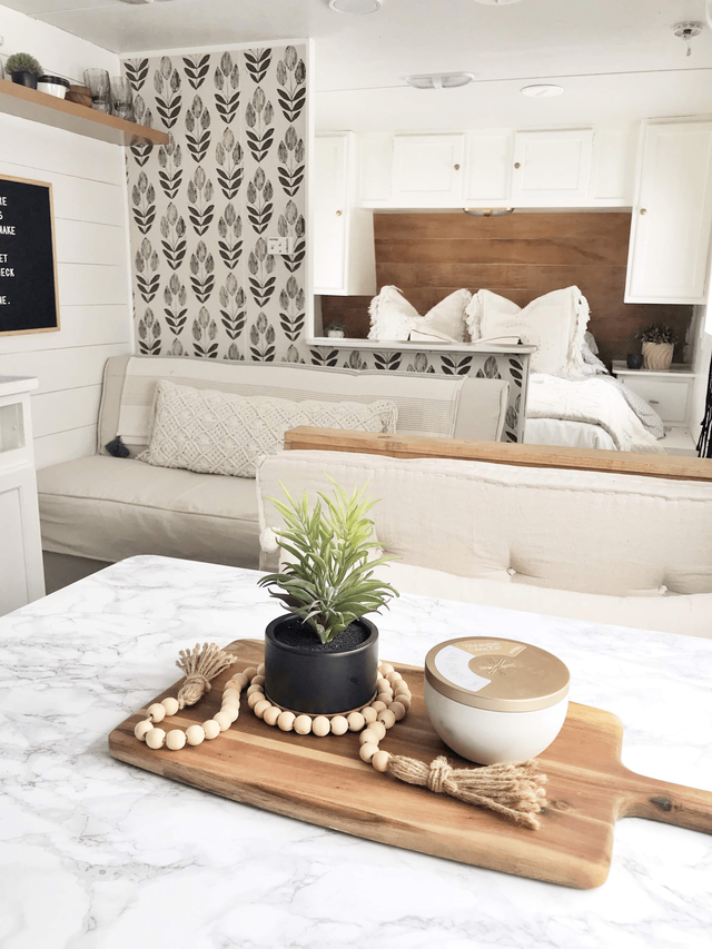 10 Gorgeous Farmhouse Style RV Makeovers