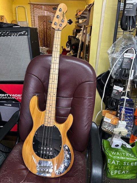 Classic Vibe fender Squier 60s