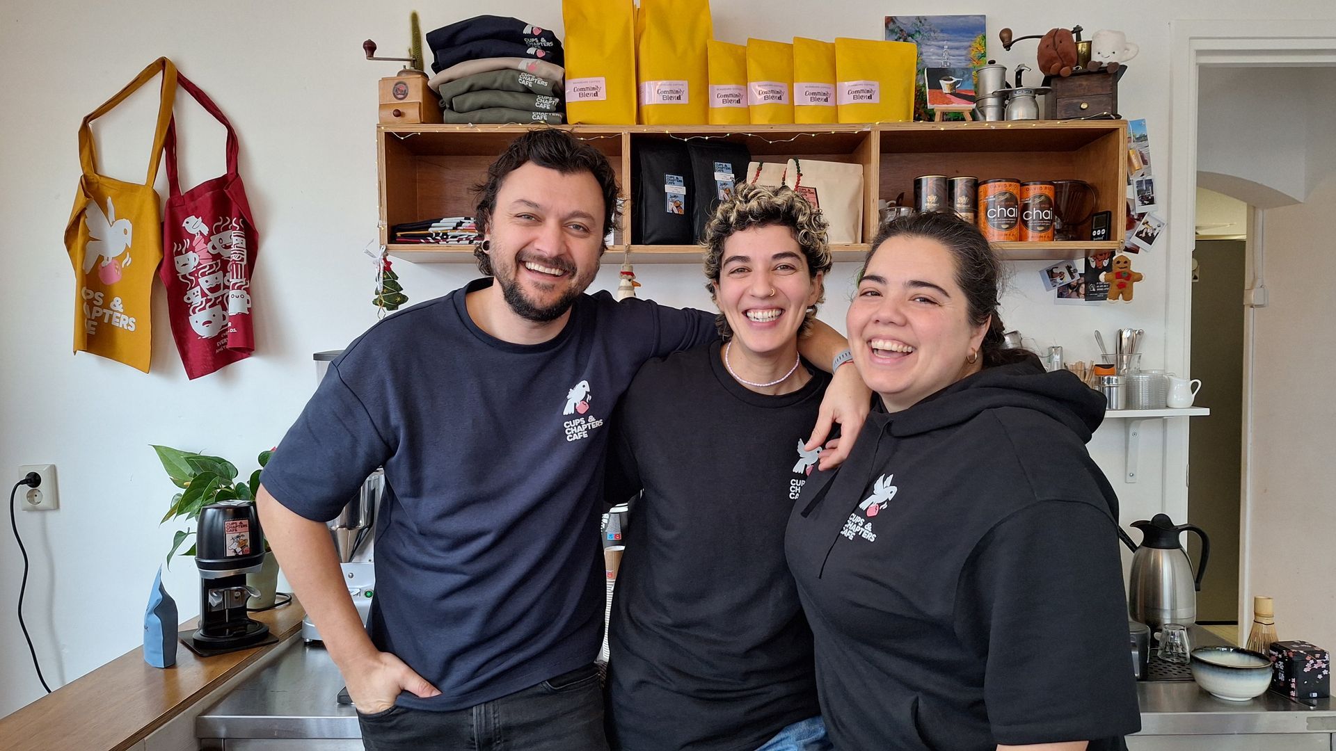 Persooneel koffiezaak Cups and Chapters