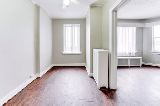 Monroe Manor bedroom