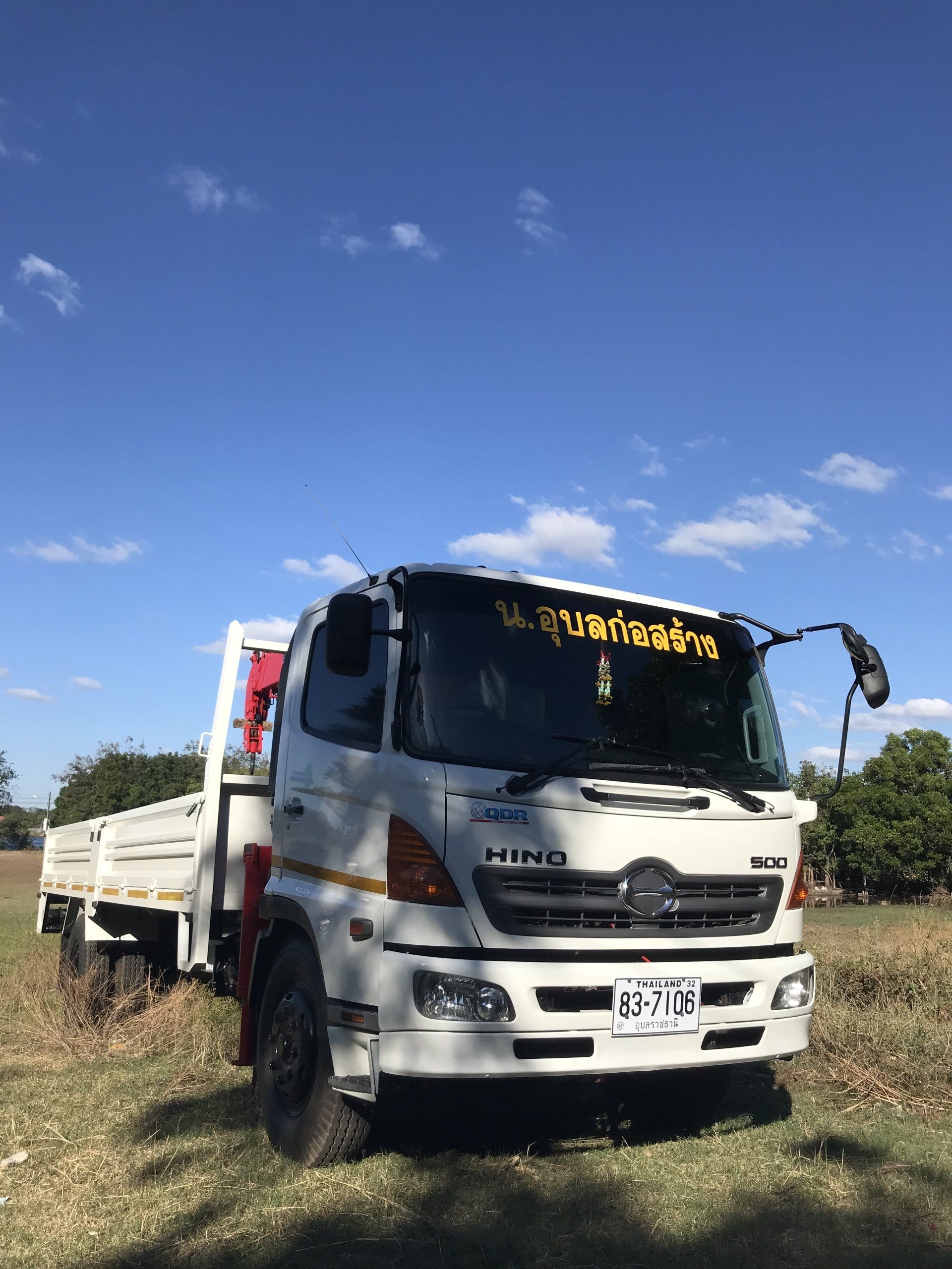 รถบรรทุกหกล้อใหญ่, รถบรรทุกติดเครน 3.5 ตัน 4 ปลอก, รถบรรทุก 6 ล้อ, น.อุบลก่อสร้าง