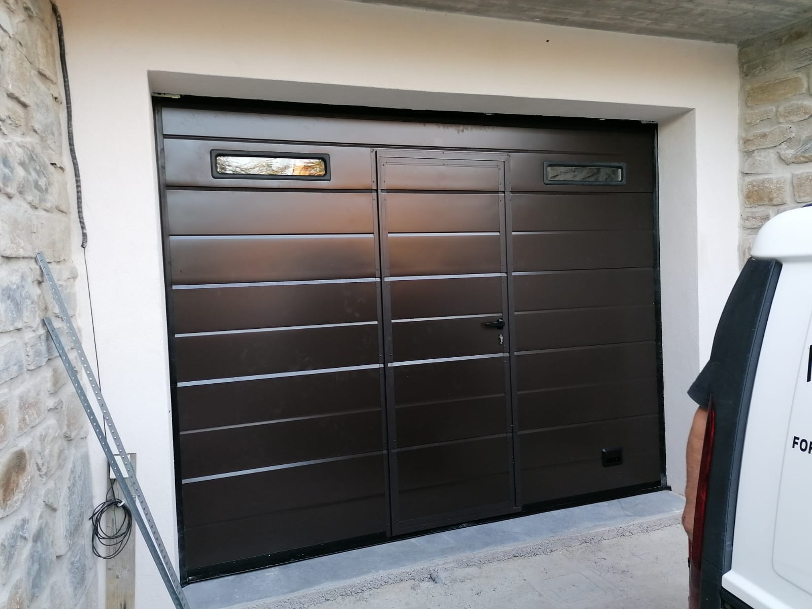 portone di garage residenziale