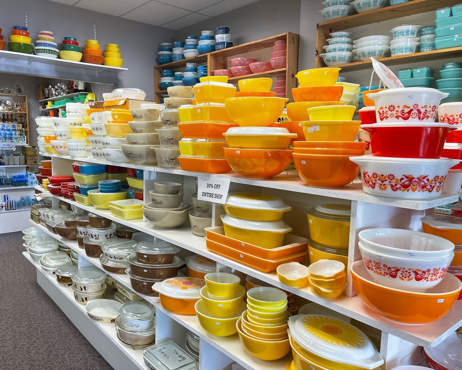 We carry a wide variety of vintage pyrex dishes bowls