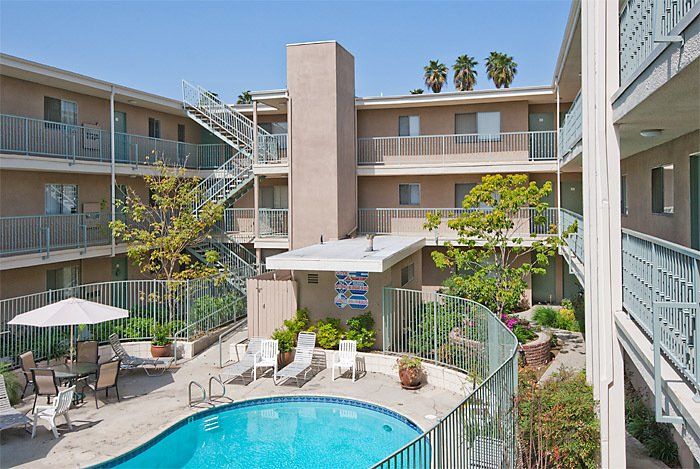 Three Story Apartment | San Fernando, CA | City Wide Maintenance Company