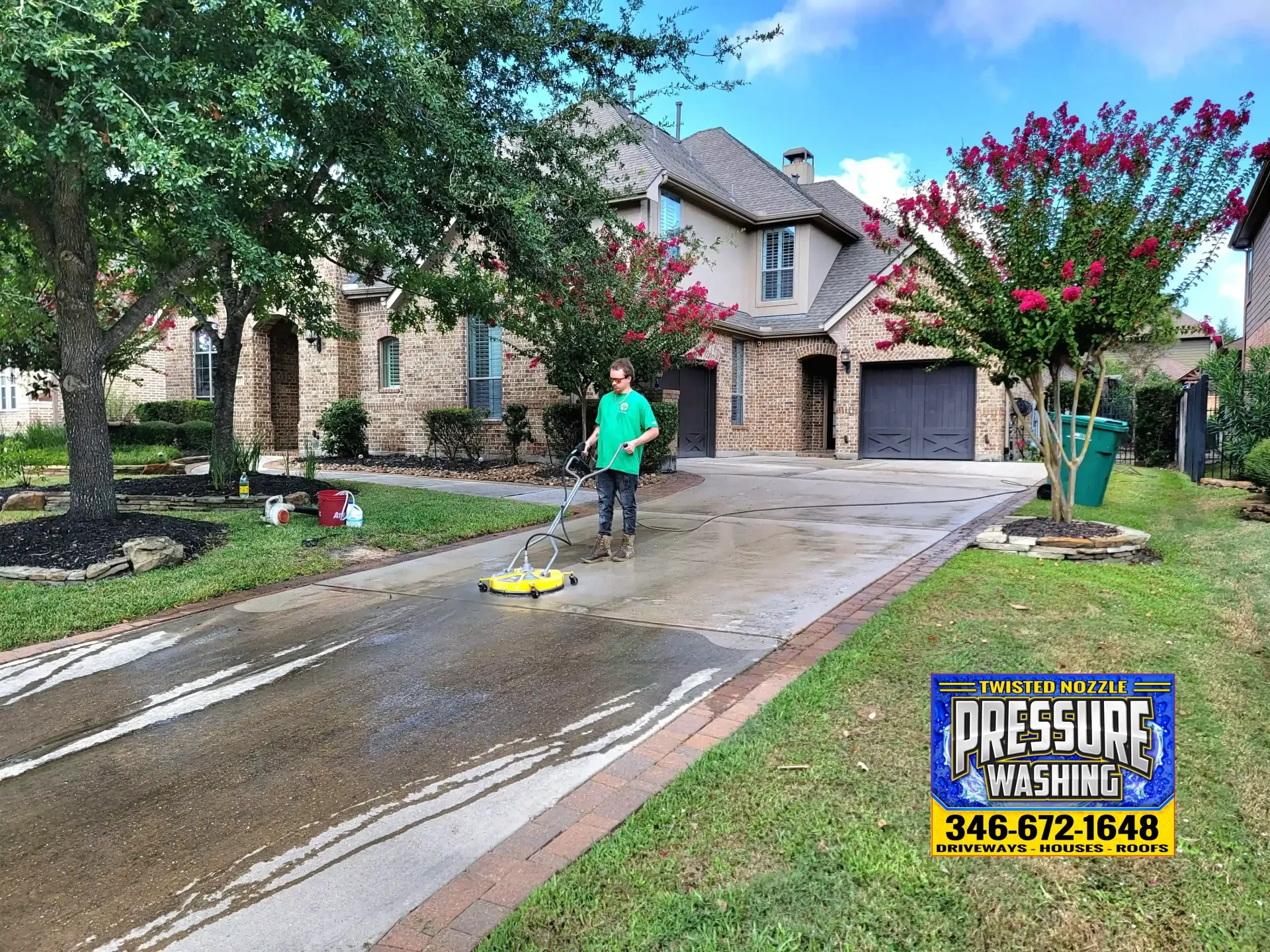 Driveway Cleaning The Woodlands | Twisted Nozzle