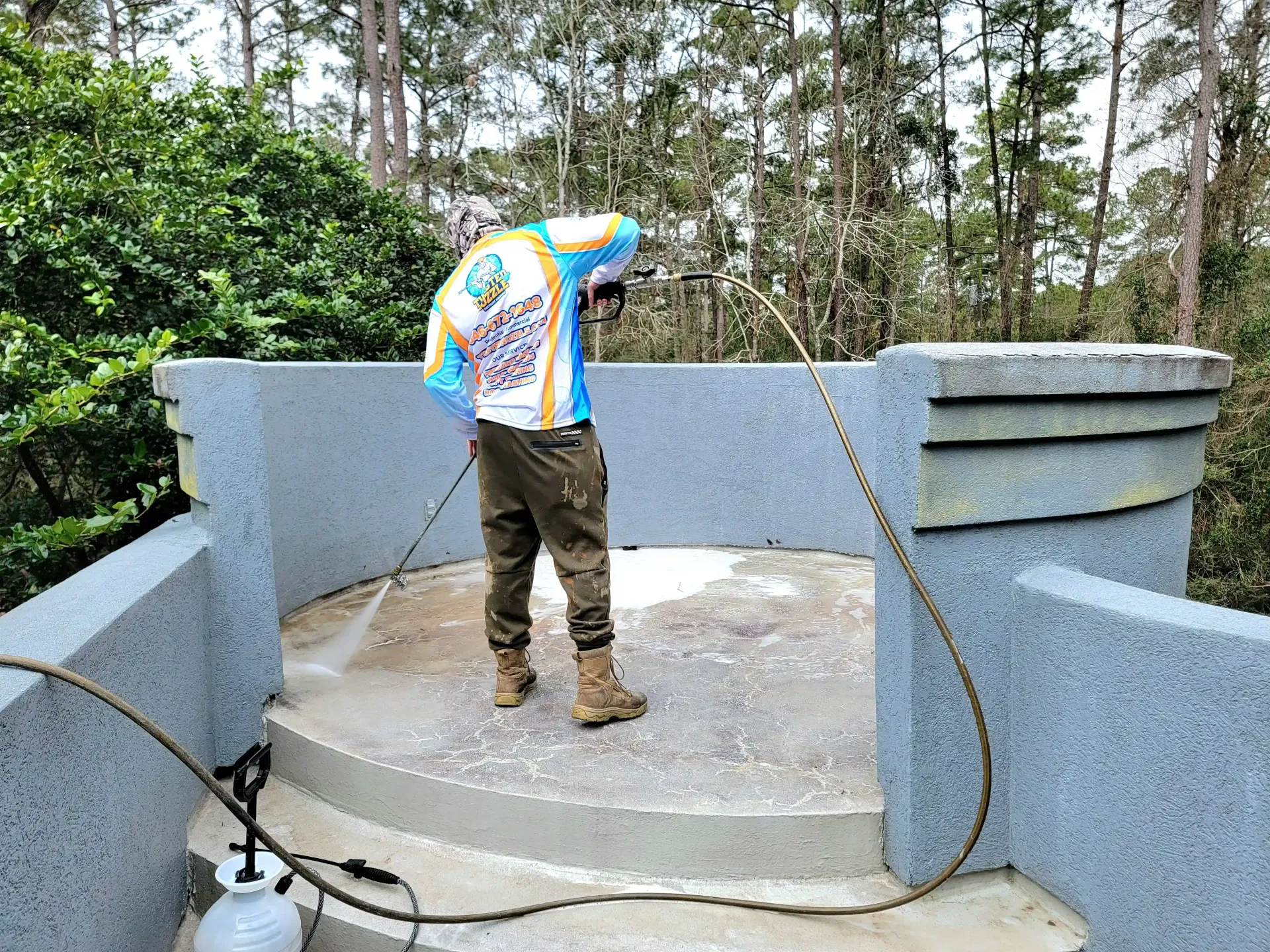 Houston Pressure Washing Contractor - Twisted Nozzle LLC