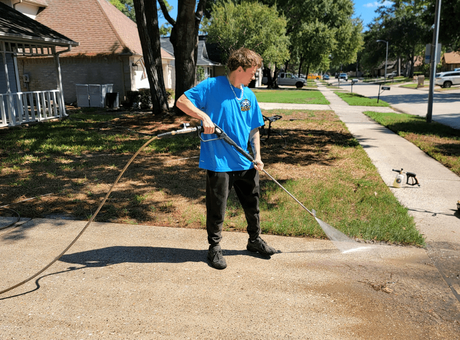 Driveway Cleaning Houston | Twisted Nozzle Pressure Washing